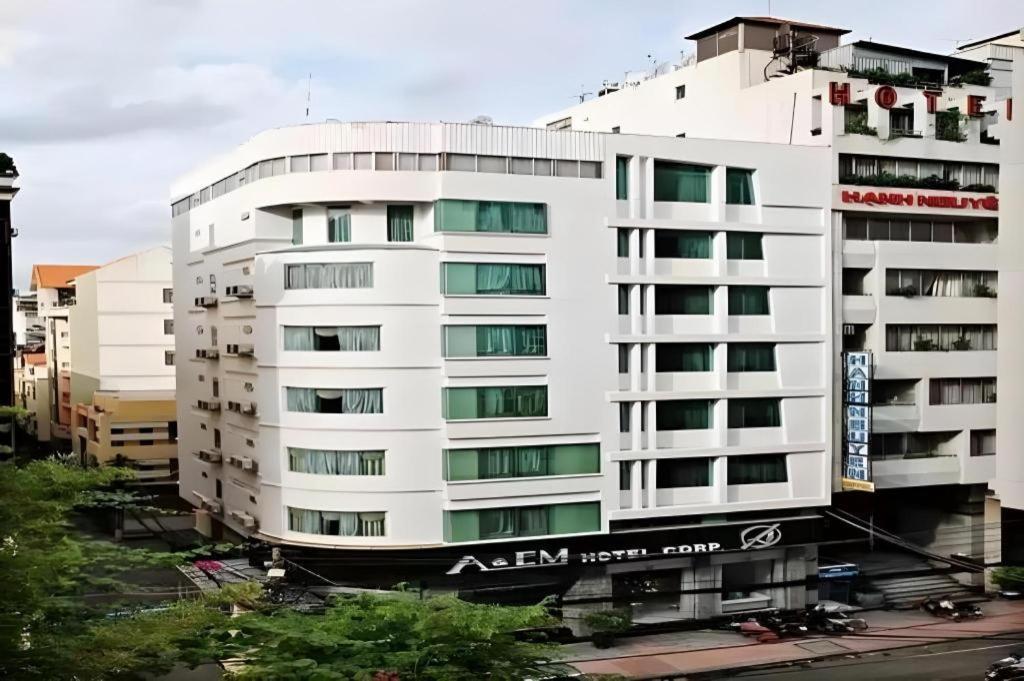 The White Hotel 8A Thai Van Lung Ho Chi Minh-staden Exteriör bild