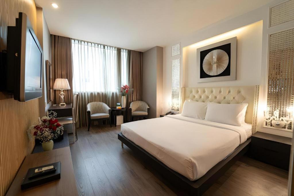 The White Hotel 8A Thai Van Lung Ho Chi Minh-staden Exteriör bild