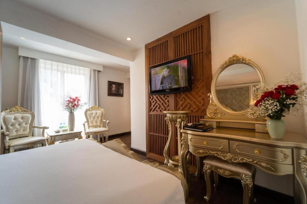 The White Hotel 8A Thai Van Lung Ho Chi Minh-staden Exteriör bild