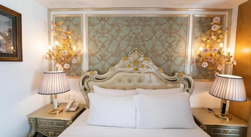 The White Hotel 8A Thai Van Lung Ho Chi Minh-staden Exteriör bild