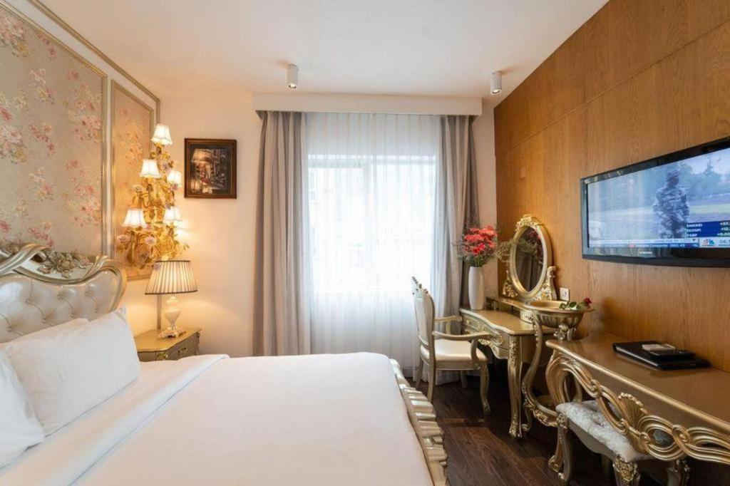 The White Hotel 8A Thai Van Lung Ho Chi Minh-staden Exteriör bild