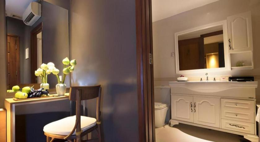 The White Hotel 8A Thai Van Lung Ho Chi Minh-staden Exteriör bild